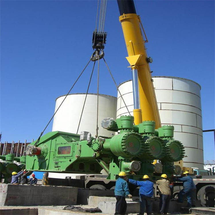 黄潭镇吊装起重机械